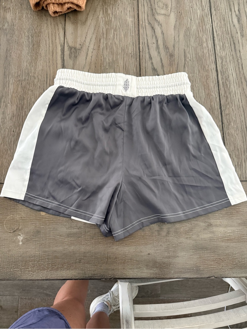 Free People Movement In The Ring Shorts Green and Grey Size M - Picture 3 of 5